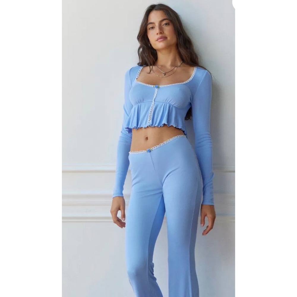 Out From Under Blue Lace Trim Ruffle Crop Top‎ Long Sleeve Rosette Coquette XS